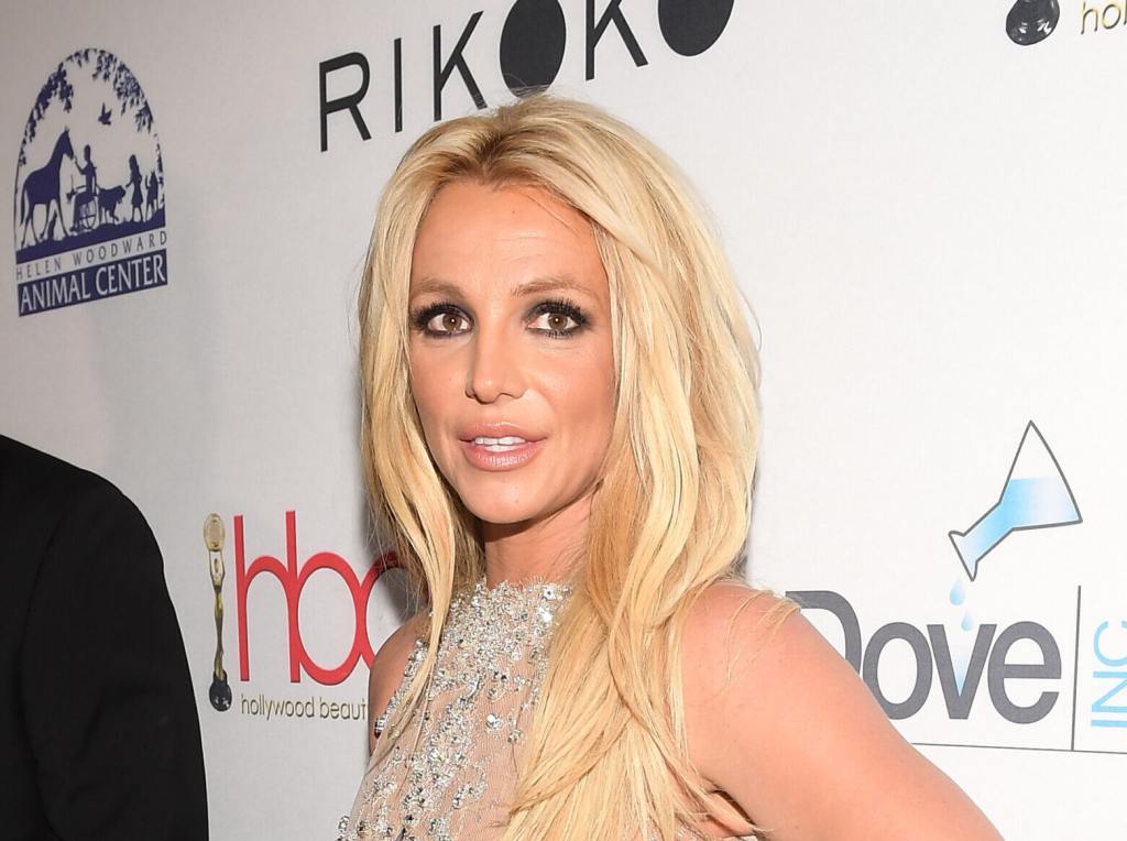 Britney Spears Is Angry And Annoyed With Fans For Calling Police