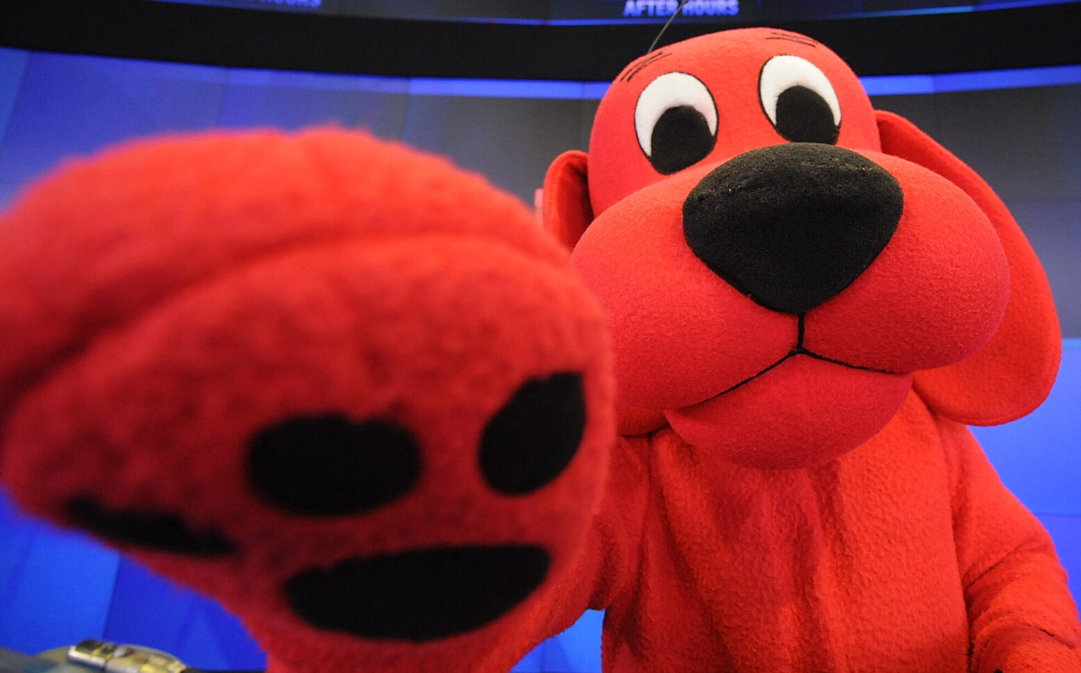 Clifford the Big Red Dog - Watch Movie Trailer on Paramount Plus